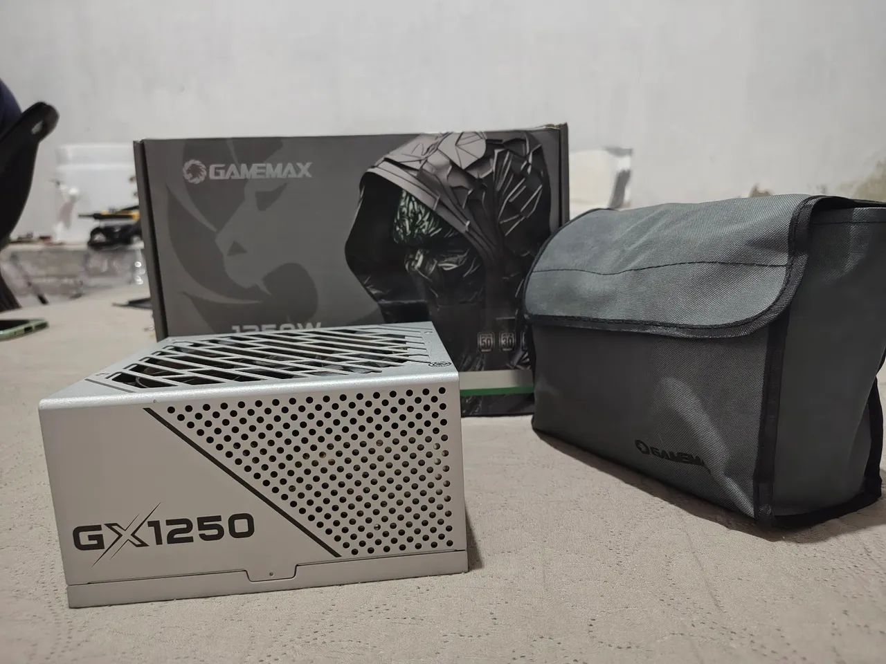 FONTE GAMEMAX 1250 PRO 80 PLUS PLATINUM 