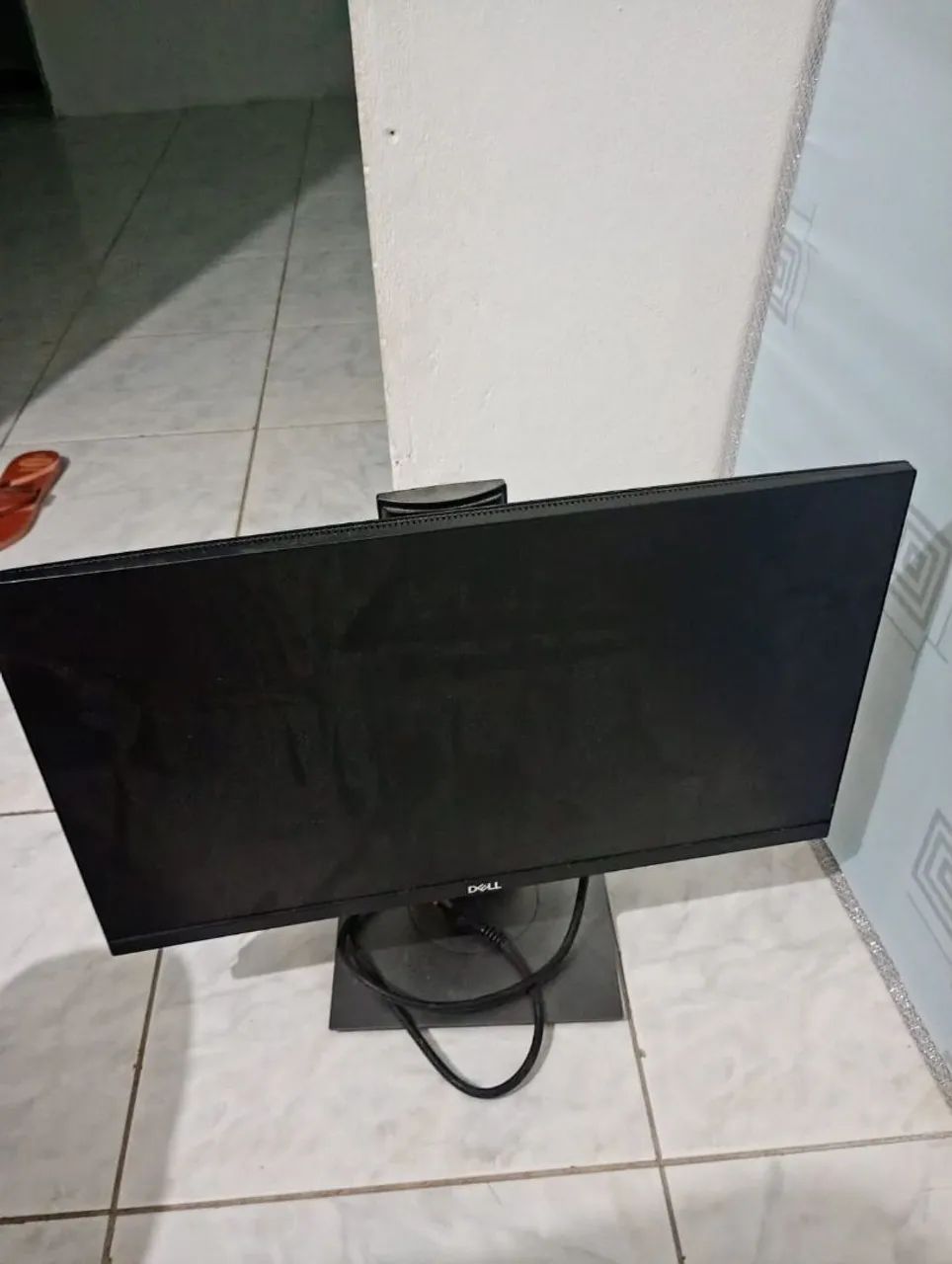 Monitor Dell funcionando perfeitamente