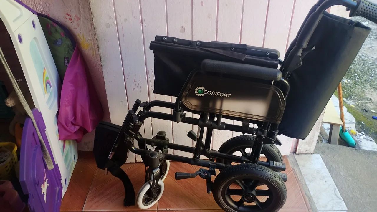 Cadeira de rodas  - Foto 4
