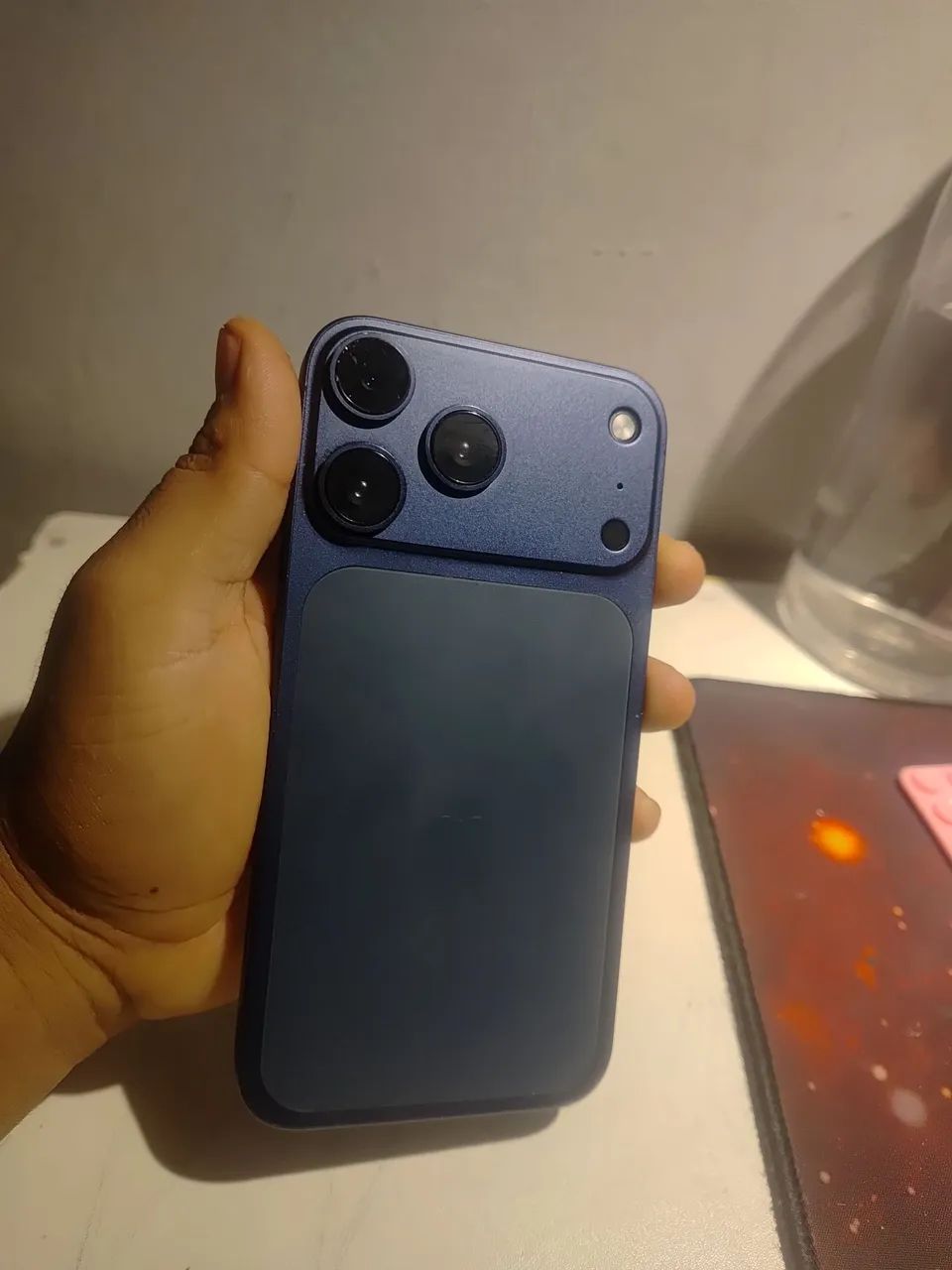 Iphone Xr com carcaça de 17 PRO MAX