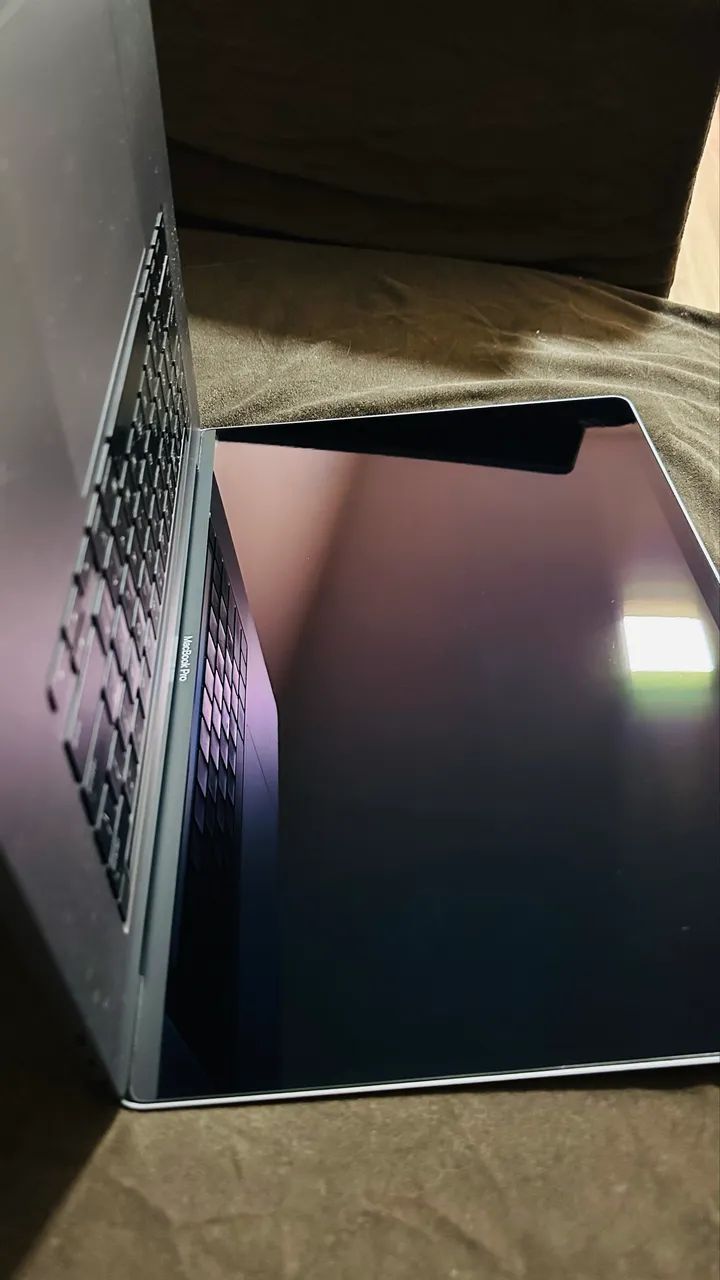 Macbook Pro - Core i9 (Oportunidade!) - Foto 3