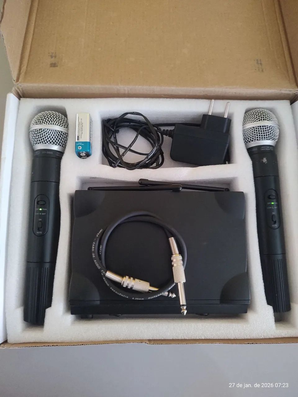 MICROFONE SEM FIO PROFISSIONAL 