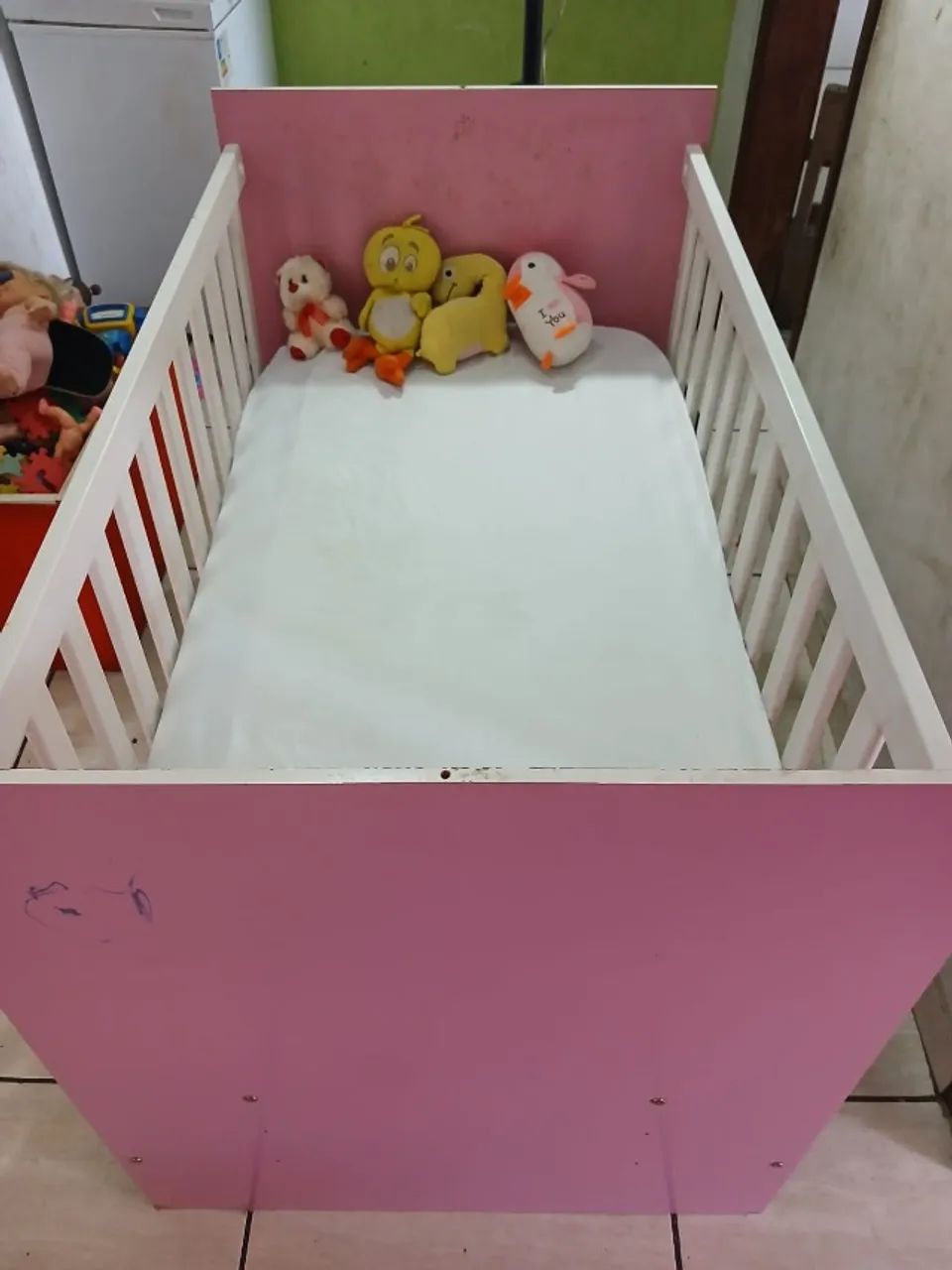 Berço branco e rosa  - Foto 3