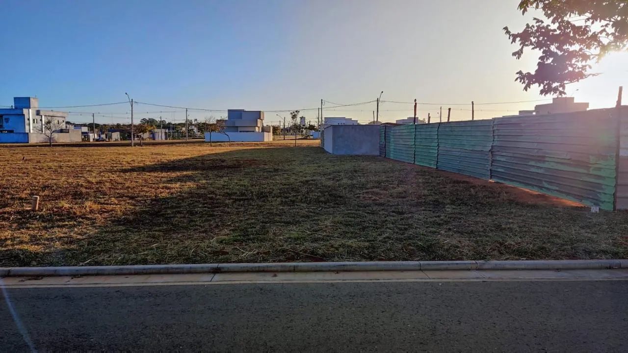 Lote - Cond. Terras Alpha 2
