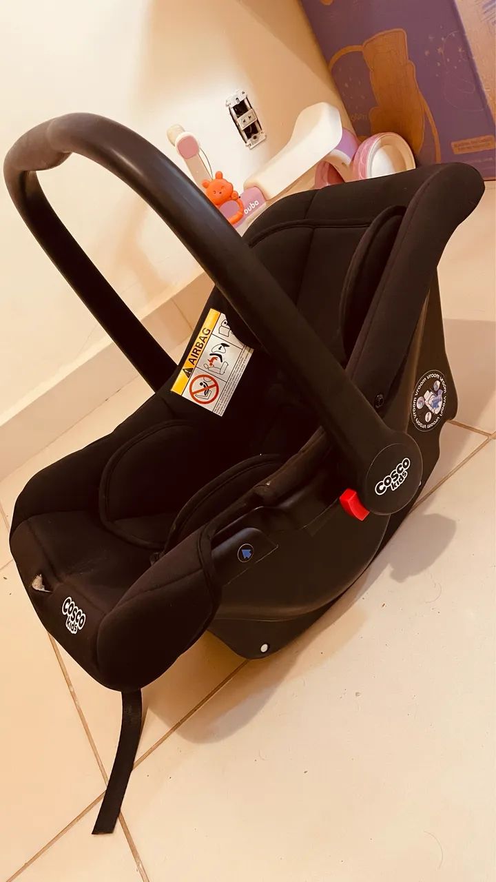 Vendo bebê conforto Cosco 
