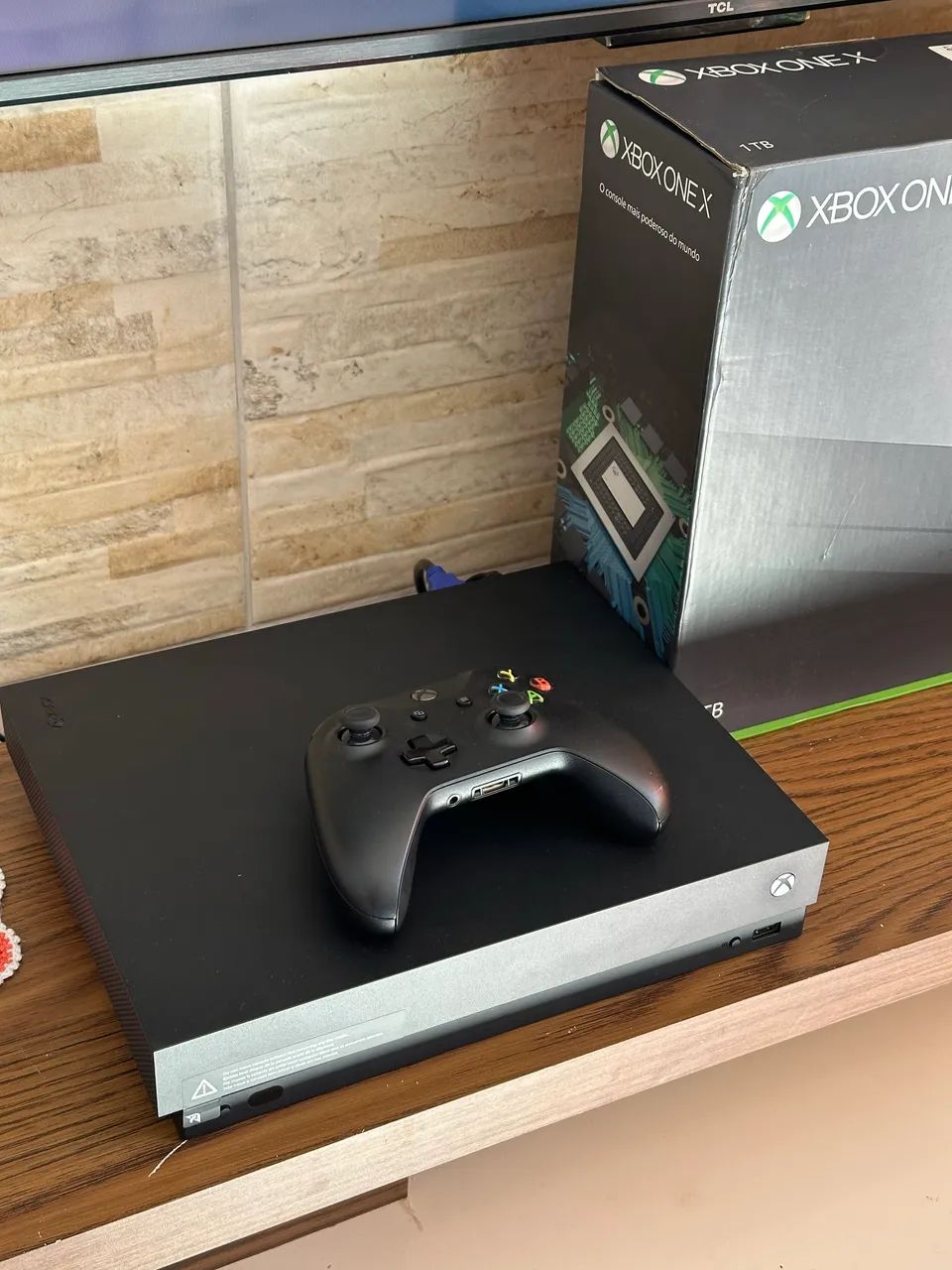Xbox one x 1TB