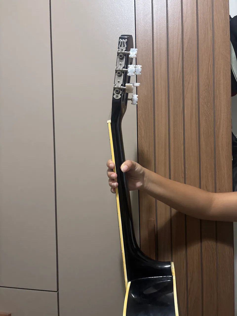 Violão Tagima Memphis AC39 com a capa  - Foto 4