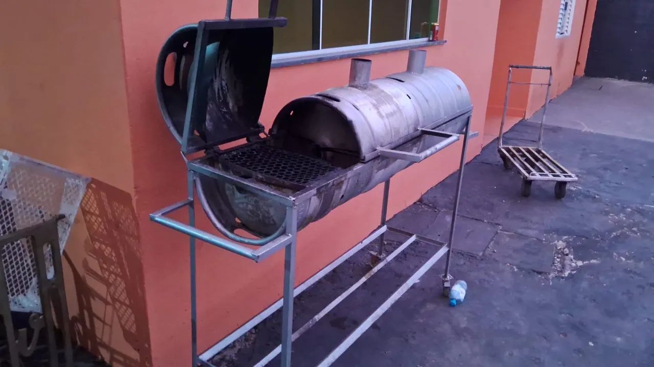 Churrasqueira barril de chopp