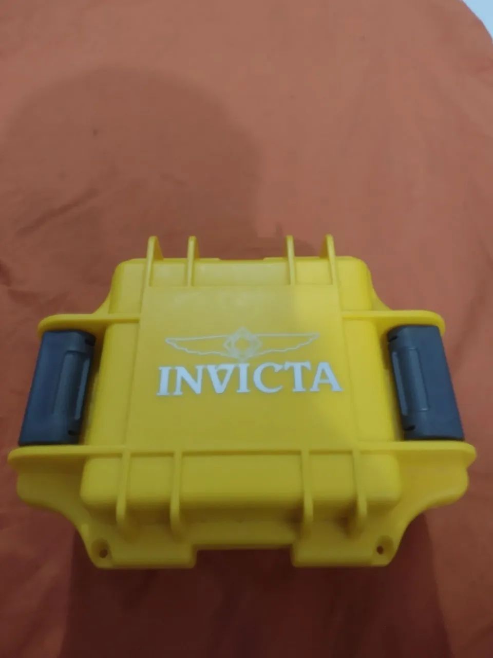 Caixa de relógio invicta 