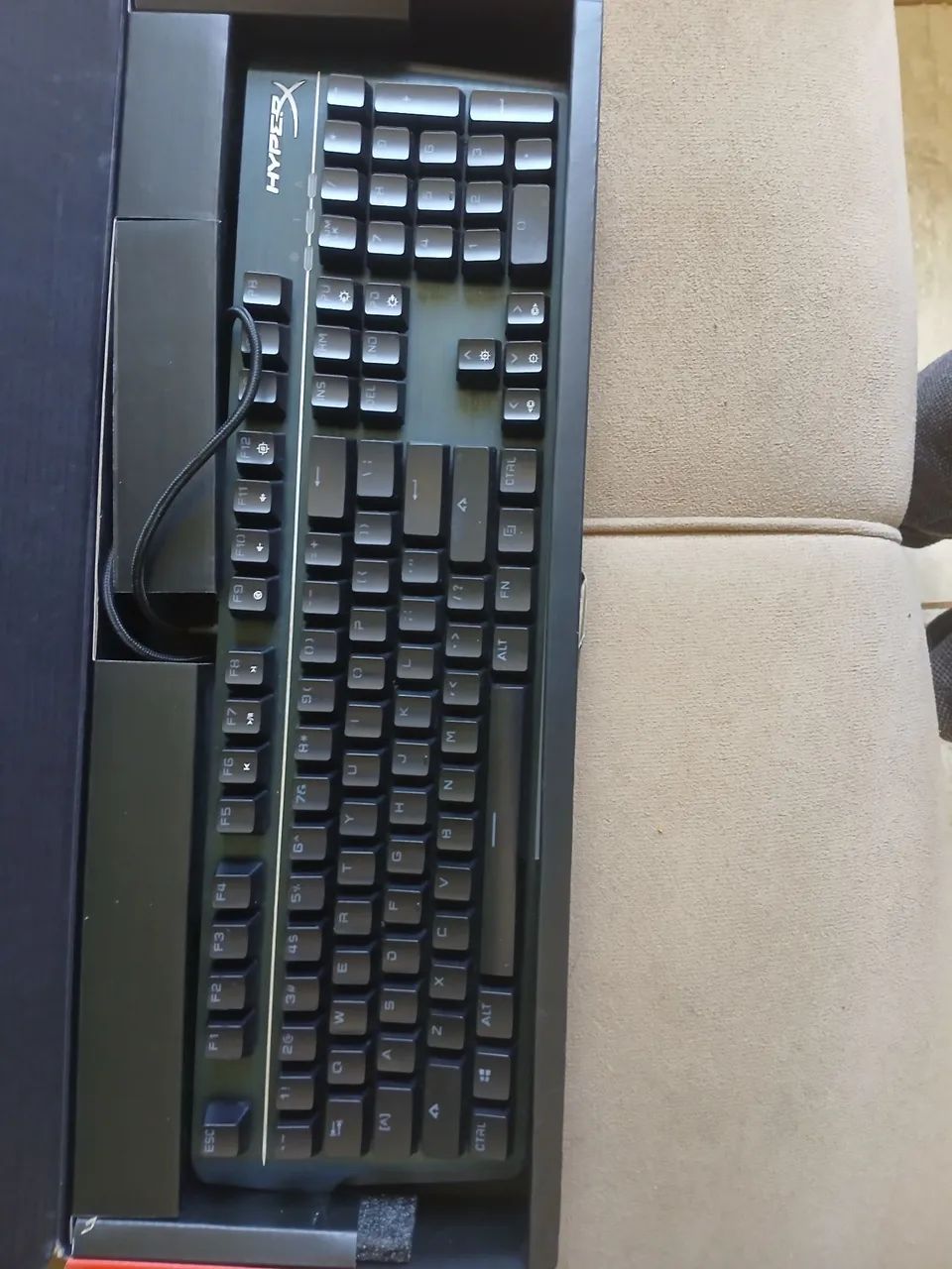 Teclado hyperx mars rgb