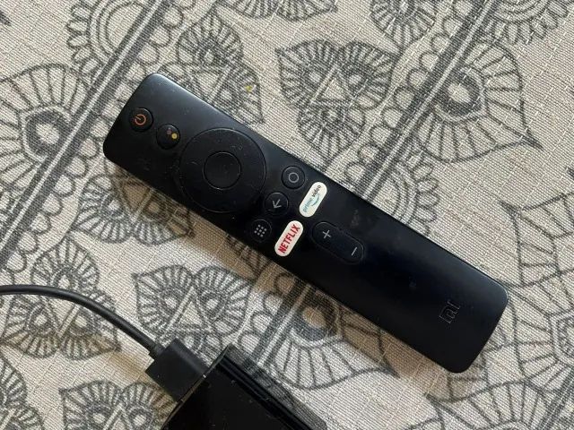 Tv box Mi Stick Xiaomi Android full HD com controle remoto - Foto 3