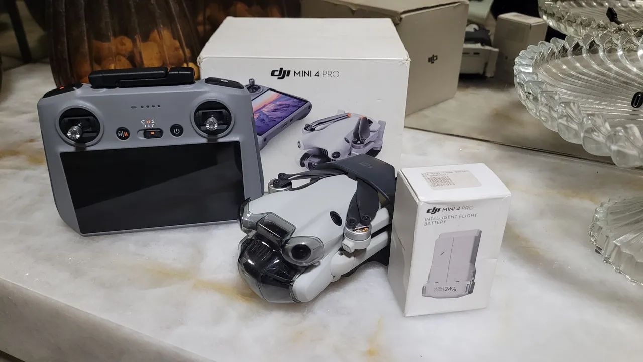 DRONE DJI MINI 4 PRO ? COMPLETO E POUCO USADO<br>