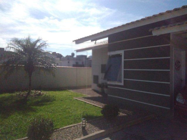 Duas casas, mais uma ampla área de festa - Foto 2