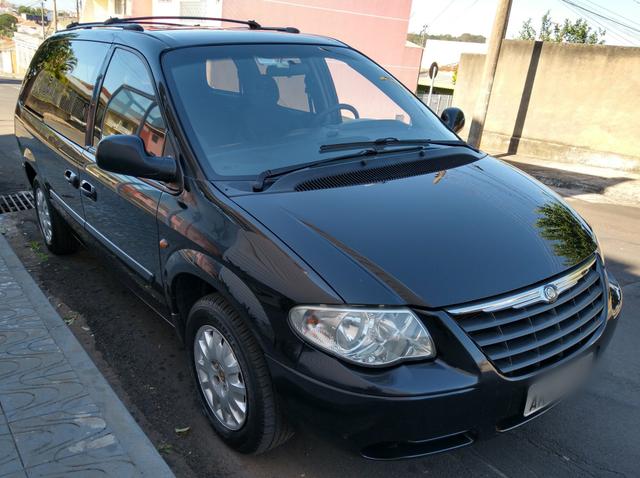 Chrysler Grand Caravan SE 3.3 V6 - Segundo dono- Placa A- Leiam - Foto 5