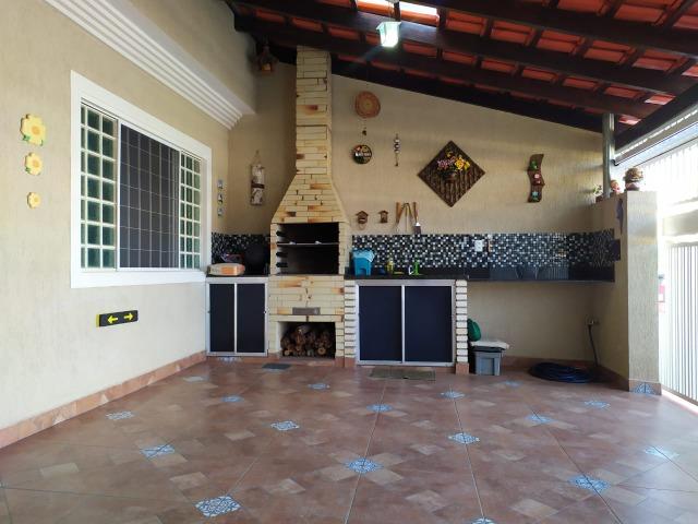 QE 34 Casa no Guara II 3 quartos 2 Suítes Reformada Terraço Cozinha planejada