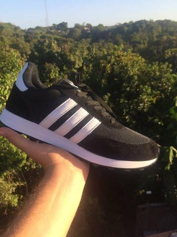 Adidas 39 Novo na caixa 100R$ - Foto 2