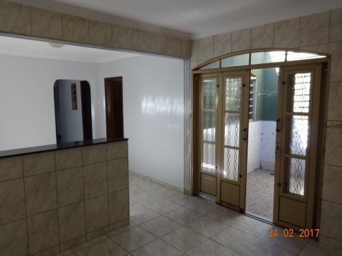 Excelente casa de 03 quantos na QR 223 - Foto 12