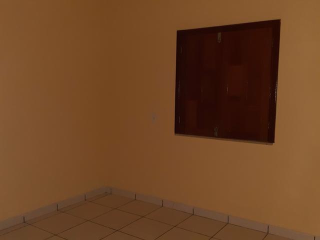 ALUGUEL | Casa no Centro à poucos metros da orla - Foto 6