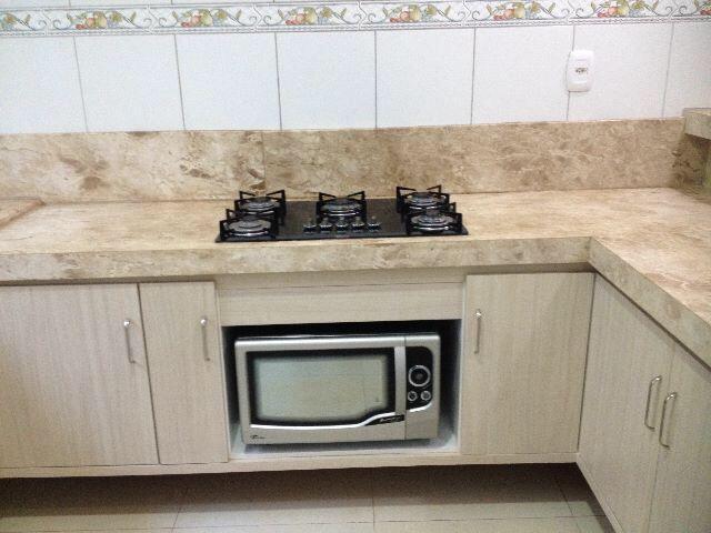 Vende-se imóvel com 2 casas geminadas - Foto 12