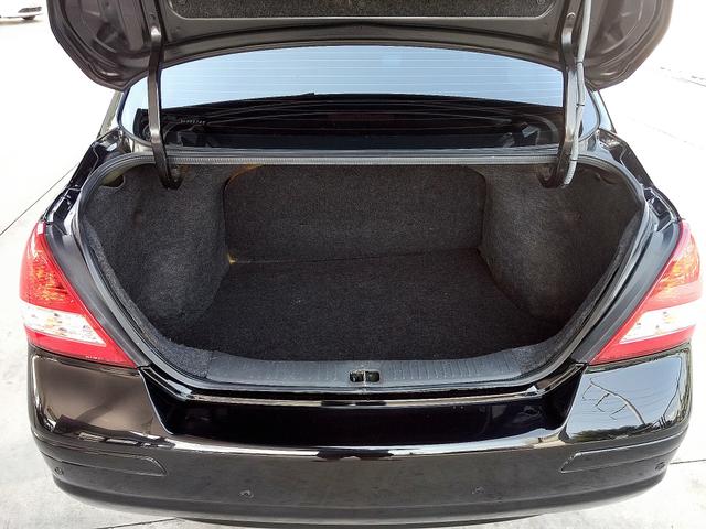 Tiida Sedan 2012. Parcelas de 690.00 - Foto 5