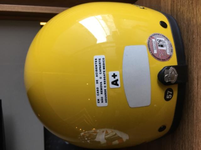 Capacete amarelo zerado - Foto 2