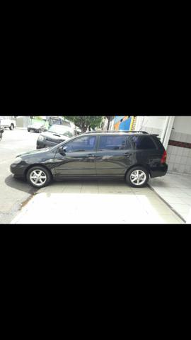 Toyota Fielder - Foto 3