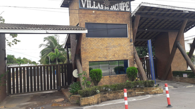 Maravilhoso LOTE no Condomínio Clube VILAS DO JAQUÍPE