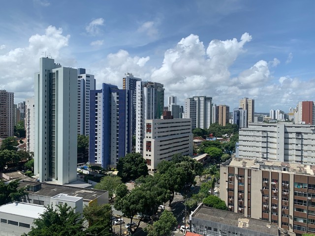 Apartamento no Espinheiro com 212m2 na Rua da Hora com 5 Quartos e 5 Banheiros - Foto 4