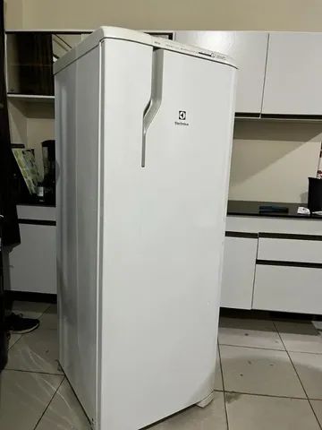 Geladeira/Refrigerador Frost Free Electrolux 322L Branco - Foto 2