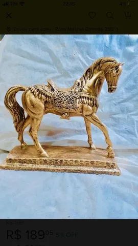 Estátua De Cavalo Escultura Em Resina Enfeite Dourado Grande