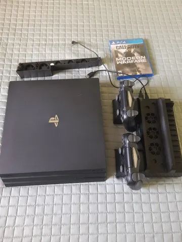 Sony Playstation 4 Pro 4K 1TB Bivolt + Controle Dualshock 4 + Jogo Brinde /  Frete Grátis !!