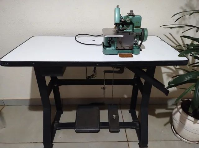 Máquina Overloque - Foto 2