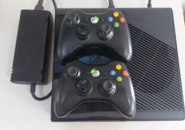 Xbox 360 RGH/LTU + 2 Controles + HD de 250GB + 32 Jogos - Consoles de Vídeo  Game - Umuarama, Araçatuba 1263008626