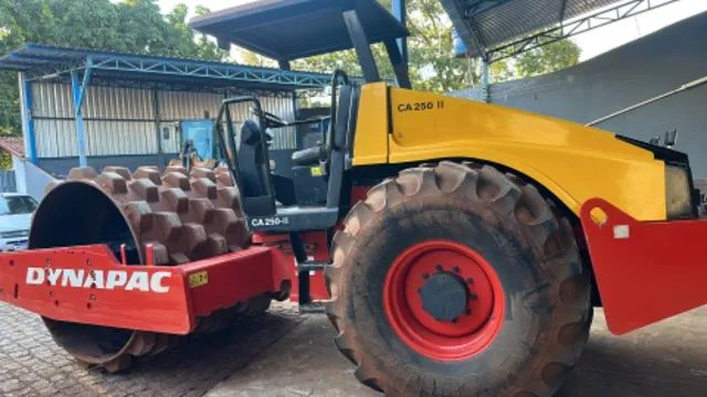 Vende se Rolo Compactador Dynapac Pata - Foto 5