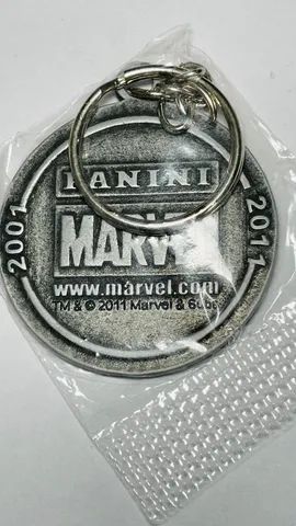 Chaveiro Panini Homem-Aranha - diâmetro 4 cm - Panini Marvel 2011 - Foto 2