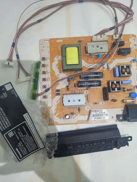 Placa fonte e teclado seletor tv l32b6b l32xxxx - Foto 5