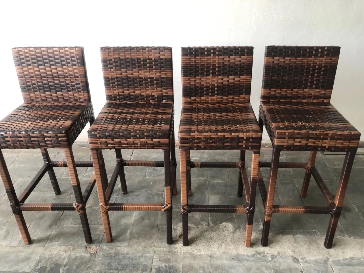 Conjunto de 4 banqueta em fibra sintética junco 