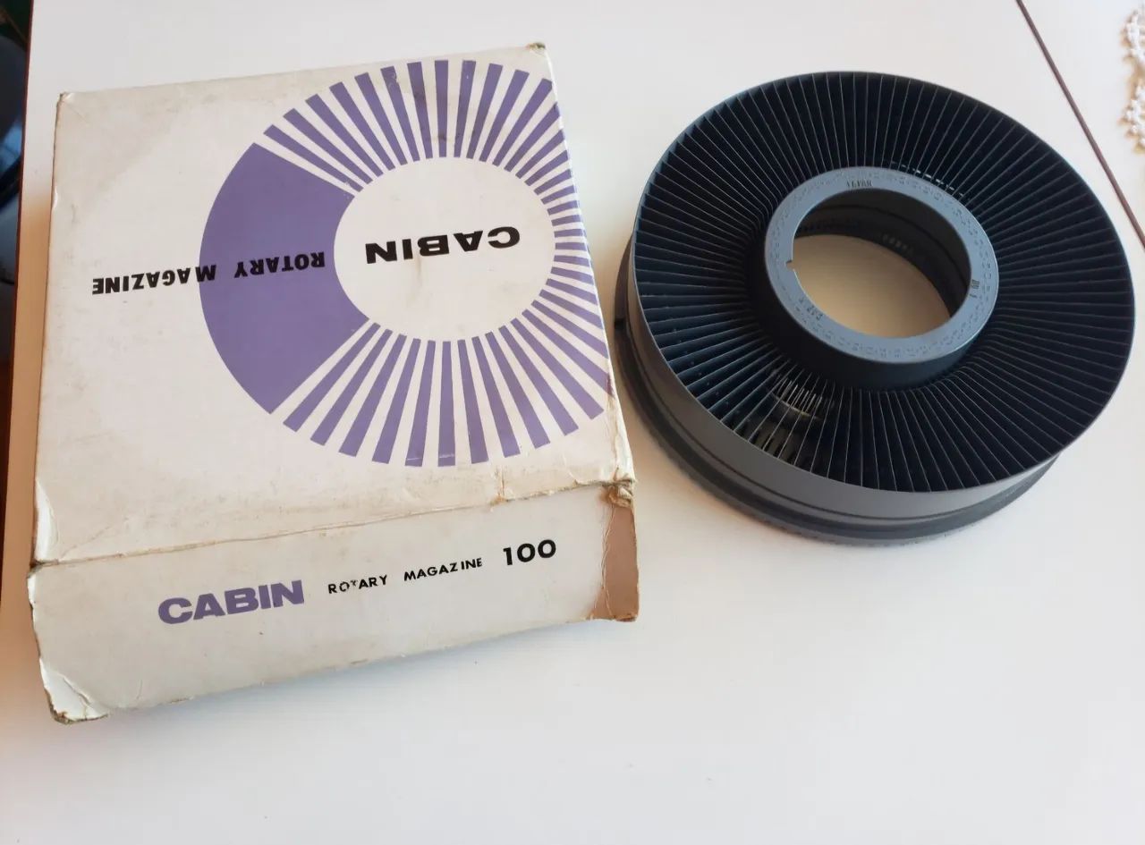 Carrossel para projetor de slides - Cabin Rotary Magazine - made in Japan