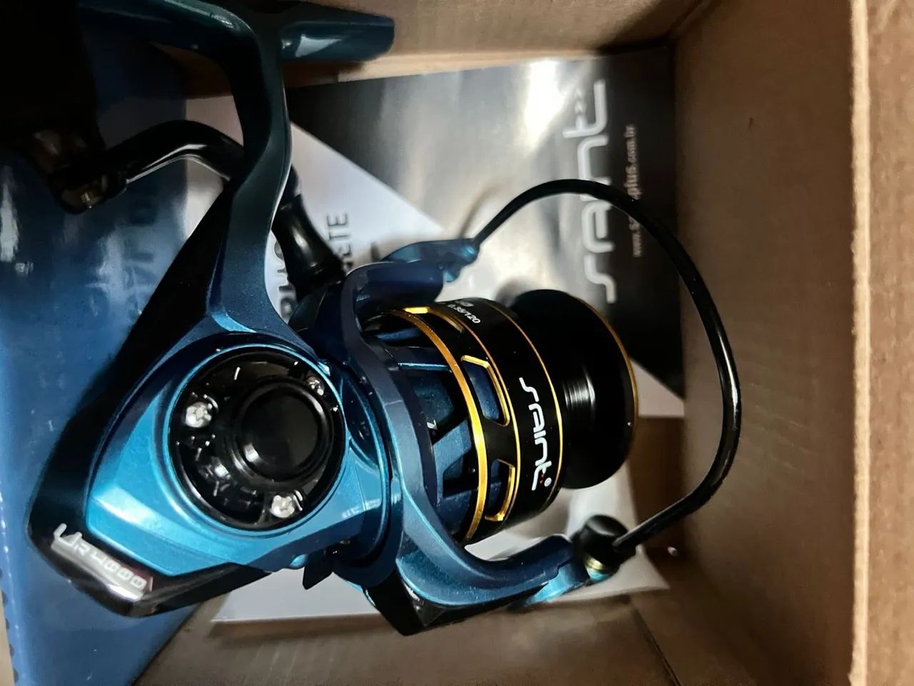 Molinete de Pesca Saint 4000 - Foto 4