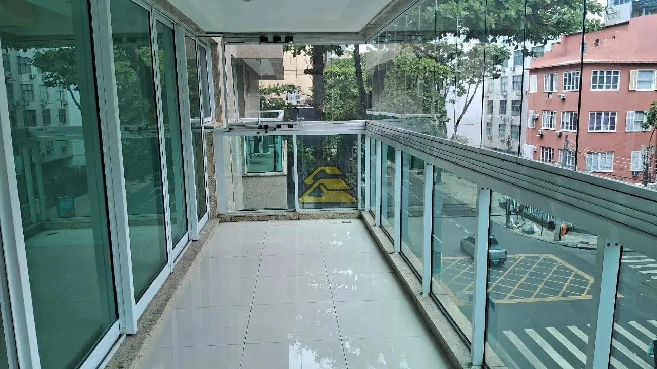 Leblon | Apartamento 4 quartos, sendo 4 suites
