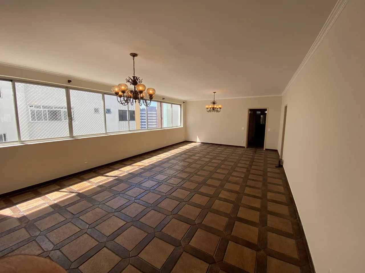 Apartamento um por andar - Metrô Paraiso - Foto 3