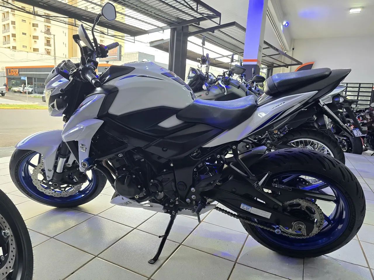 GSX s750 za - Foto 3