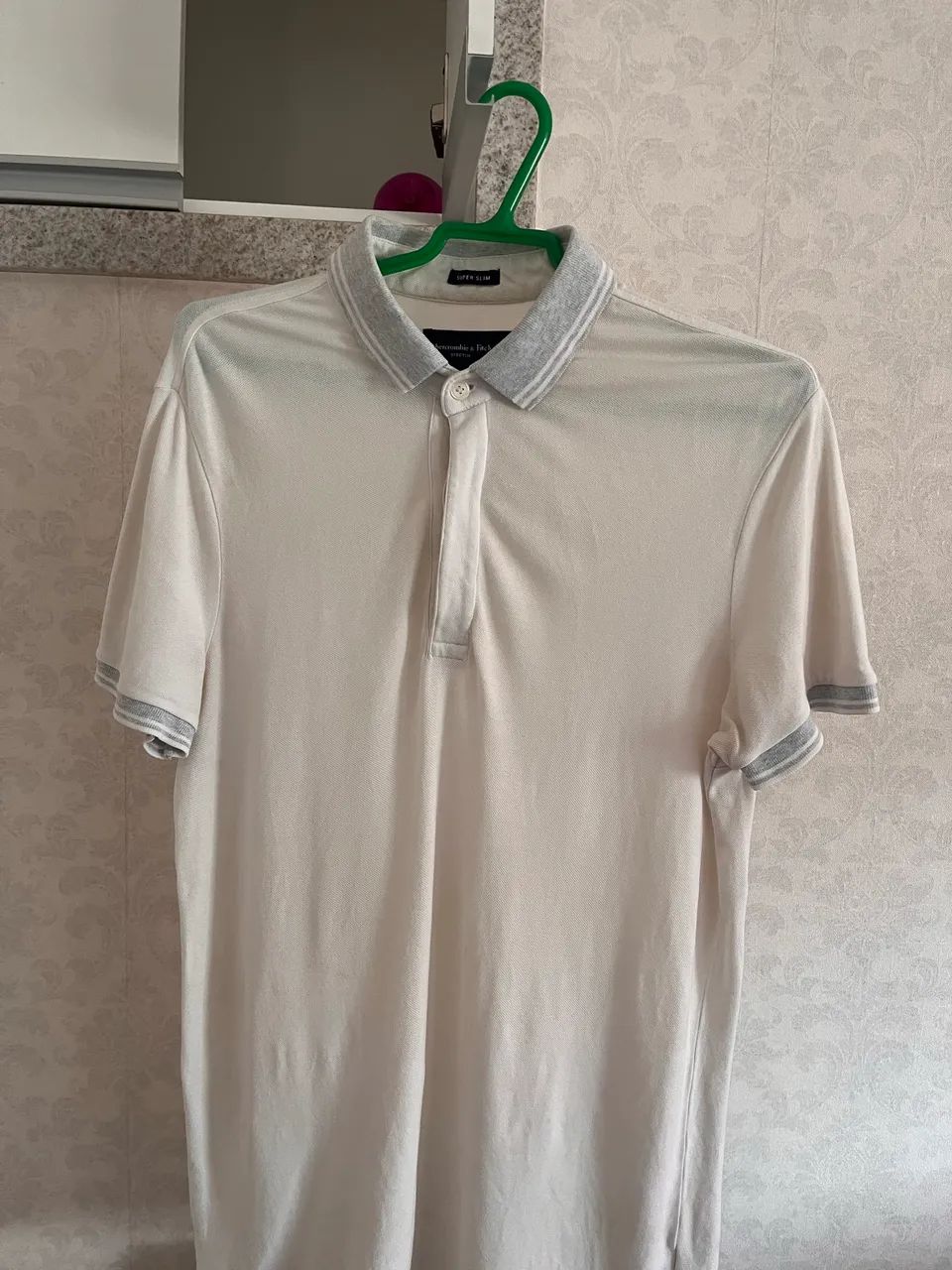 Camiseta Abercrombie & Fitch