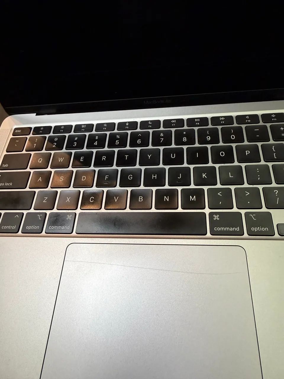 MacBook Air M164312419207937124