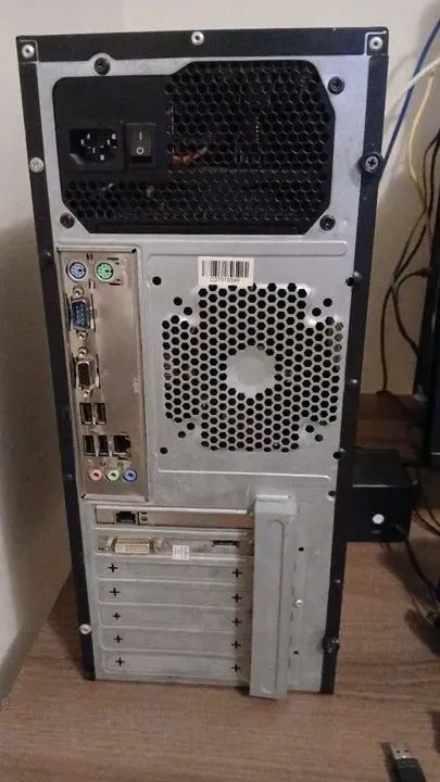 PC Gamer-AMD FX(tm)-6300 Six-Core Processor+16 Gb Ram+Geforce9500GT+HD512Gb - Foto 3
