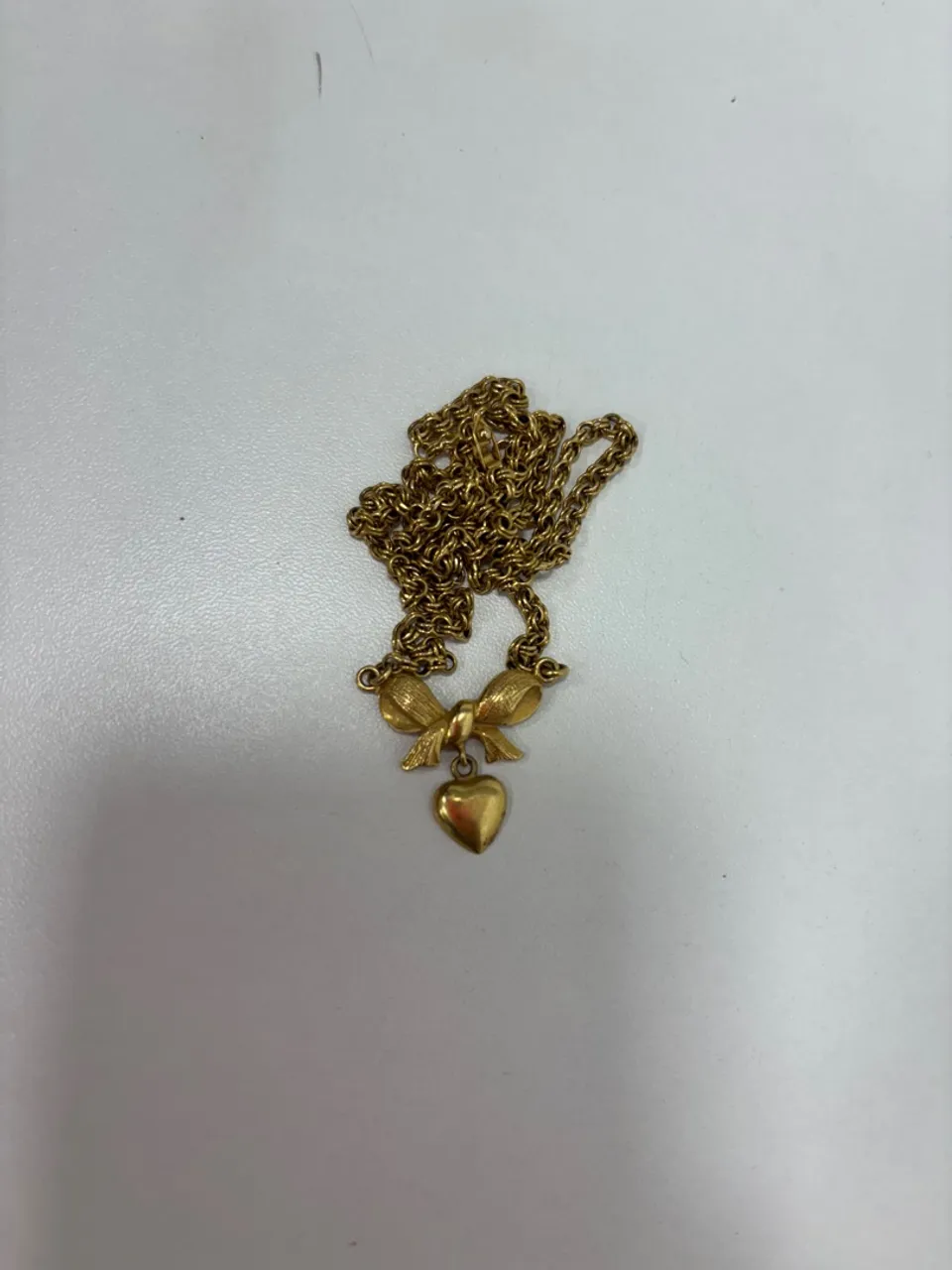 Colar modelo venezuelano ouro 18k , 13.7 gramas