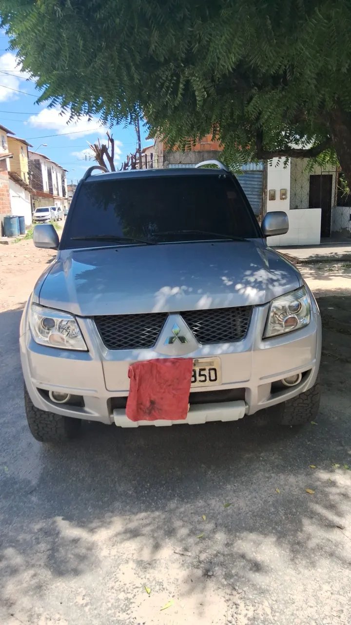 Pajero tr4 bem conservada