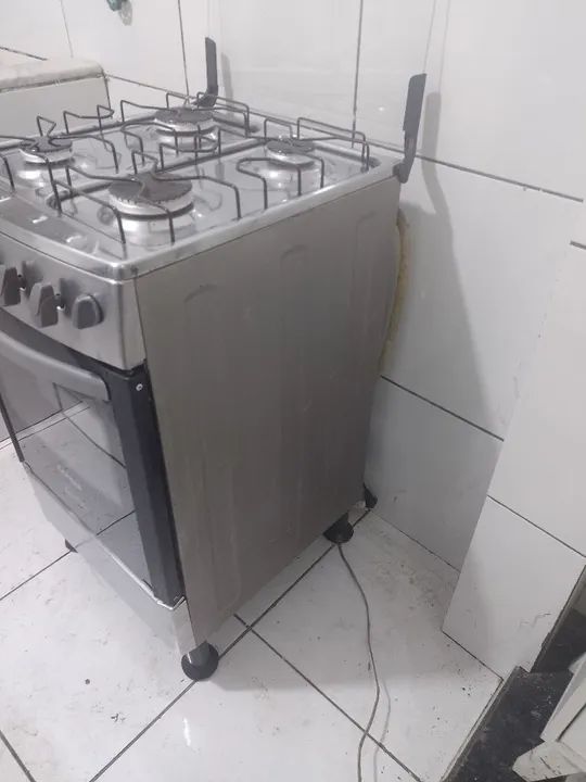 Fogão 4 Bocas a Gás - Usado em Ótimo Estado - Foto 5