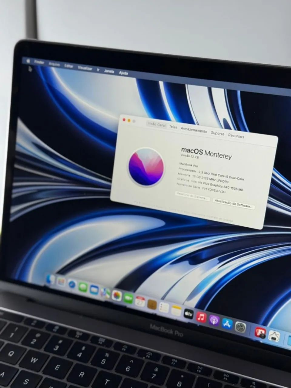 MacBook Pro 2017 - i5 / 16GB / 256GB SSD - 128 ciclos - Notebooks