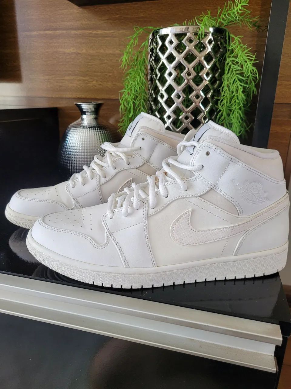 Tênis Air Jordan 1 Mid Branco - Foto 5
